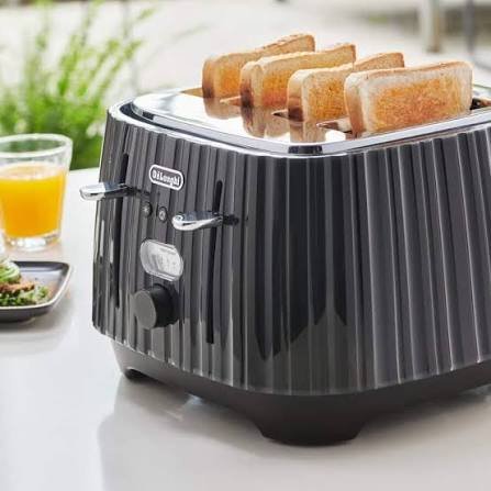 Tostapane De'Longhi Ballerina CTD4003.W